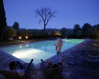 Hotel & Spa Villa dei Mosaici - Spello - Bazén