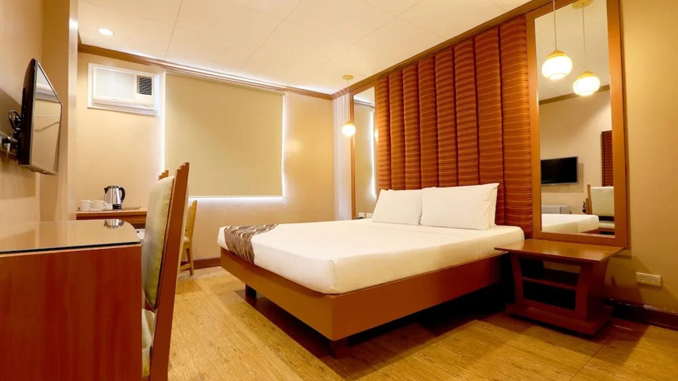 Hotel La Corona de Lipa