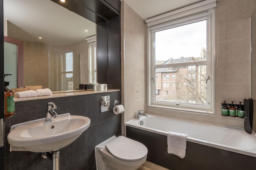 Apex City of Edinburgh Hotel - אדינבורו - חדר רחצה