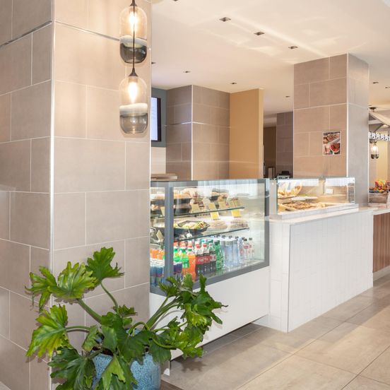 Holiday Inn Los Angeles - LAX Airport By IHG image 1