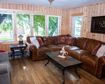 Bar 7 Ranch House - perfect for OHV travelers! - Meeker - Sala de estar