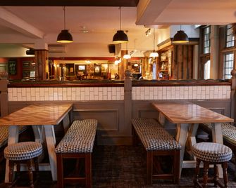 Chase Inn By Greene King Inns - Nuneaton - Bar