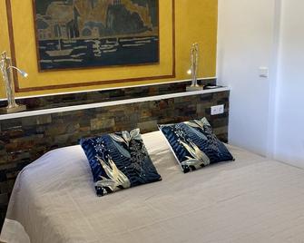 Bed and Breakfast Calvi - Calvi - Habitación