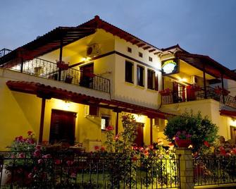 La Luna - Kala Nera - Gebouw