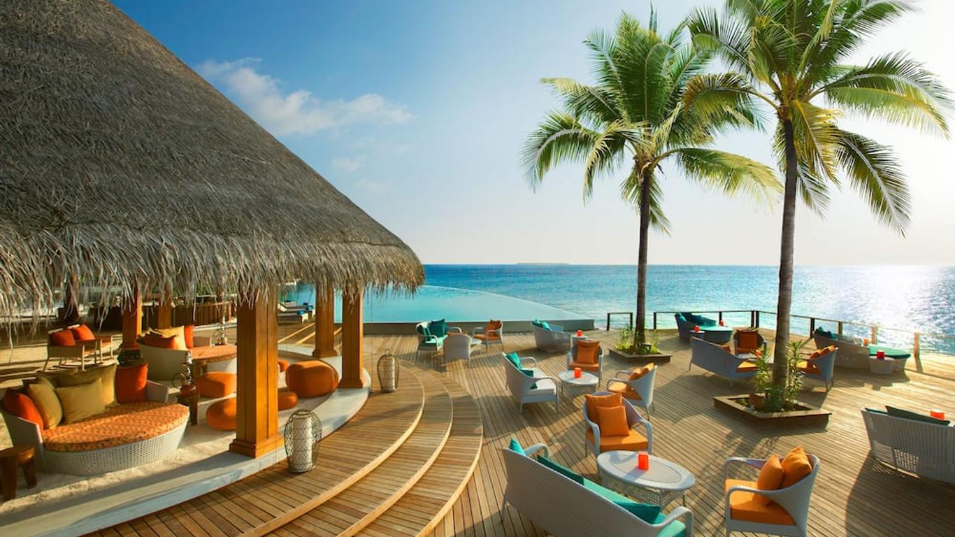 Dusit Thani Maldives