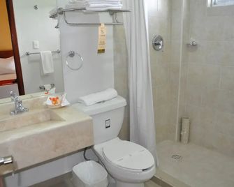 Hotel Yakar - Córdoba - Baño
