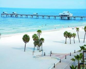 A Very Special Little Town, Beautiful Beaches, Great Golf & - Tarpon Springs - Strand