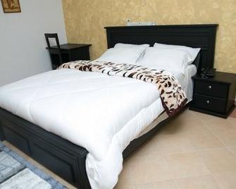 Samanene Hotel - Mwanza - Bedroom