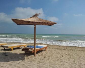 Saint George Hotel 2 - Kavarna - Beach