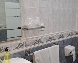 Hostal Bellas - Ávila - Koupelna