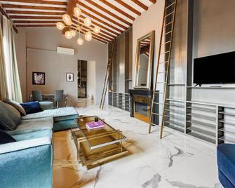 Regina House by Mmega - Firenze - Ruang tamu