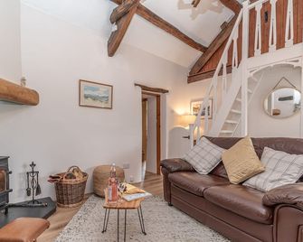A Cosy Farm Retreat for Two | Muriau-Bach - Criccieth - Obývací pokoj