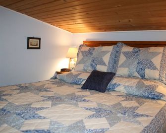 Serendipity Bed and Breakfast - Saugatuck - Chambre