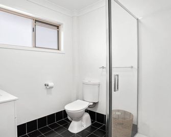 1-68 Woodburn Street - Evans Head - Baño