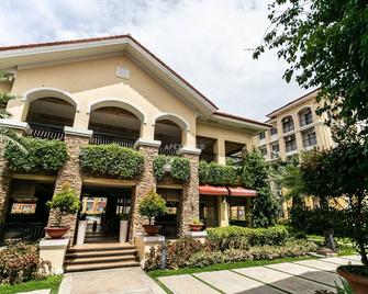 Amazing Apartment Airy Best Cebu Lovely 2-Bedroom - Cebu City - Building