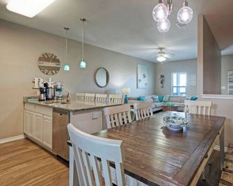 The Beautiful Place by Avantstay Mins to Beach + Family-friendly Pool - Corpus Christi
