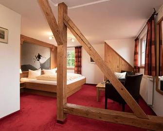 Hotel-Gasthof Der Wiesengrund - Bad Hindelang - Bedroom