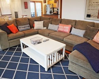 Lake Front Modern Beach House-Hatteras Island - Avon - Sala de estar