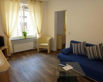 Hotel Garni Reis - Treis-Karden