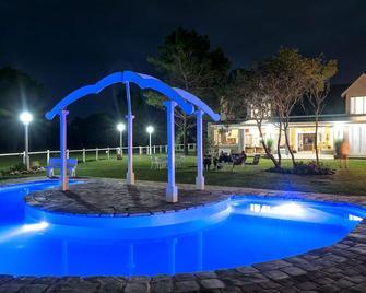 T'Niqua Stable Inn - Plettenberg Bay - Pool