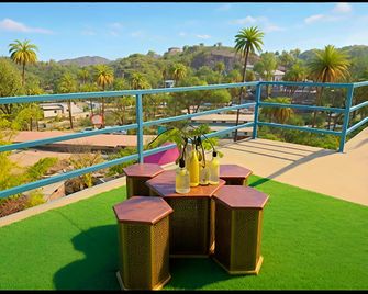 Royal Raj Palace Near Nakki Lake Mount Abu - Mount Abu - Edificio