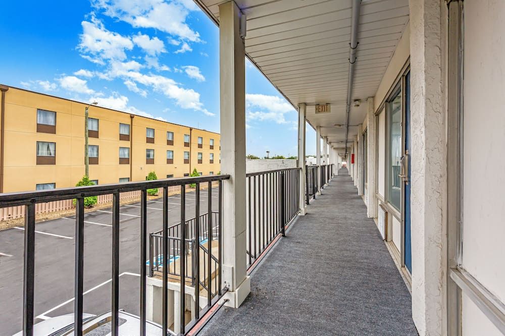 ريلاكس إن باي أو اي أوكومبس ٔو 1 70