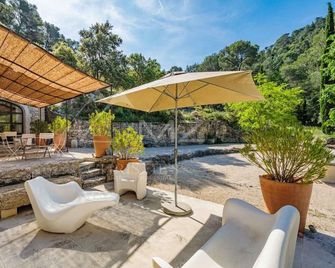 Superbe Mas Authentique Du Luberon Courr - Oppede - Patio