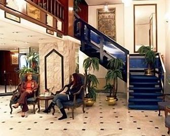 Hotel Concorde Dokki - Cairo - Lobby