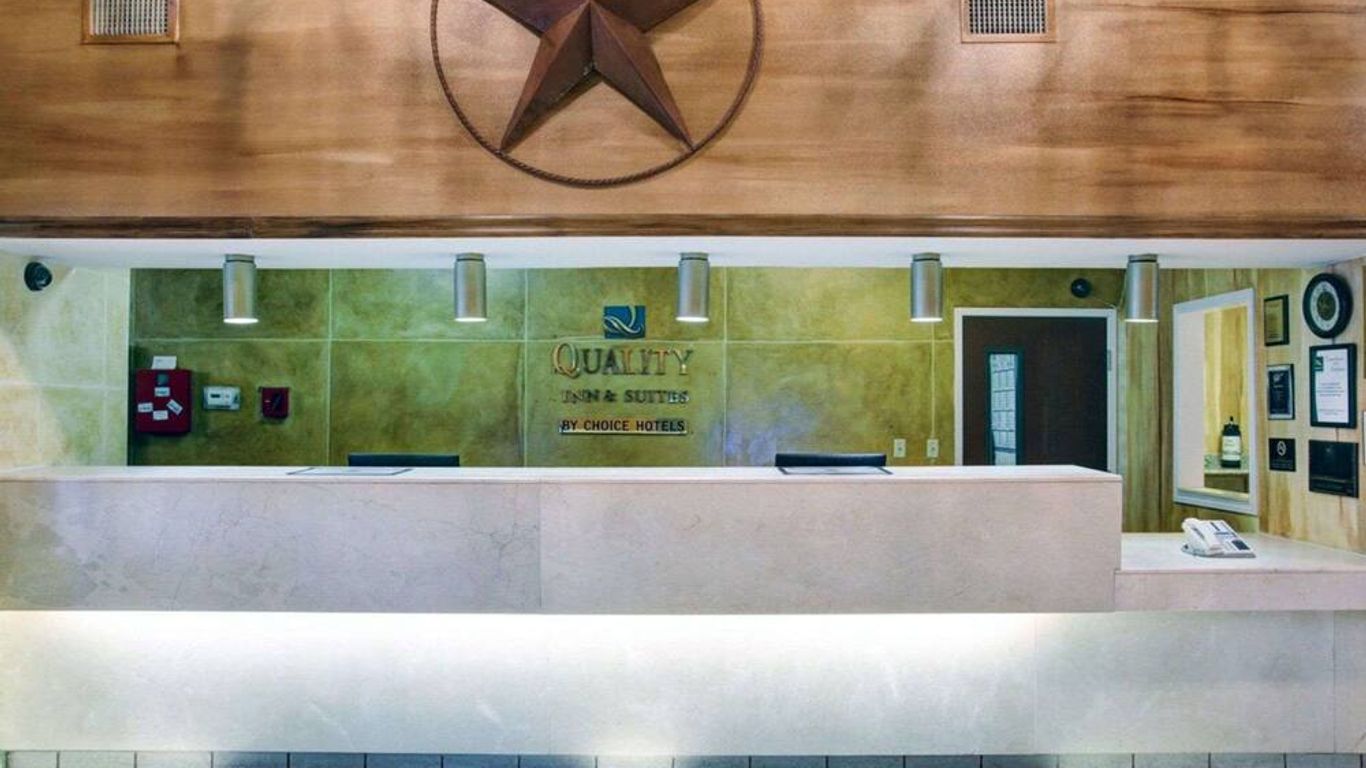 Hotel Del Valle - Austin SE by IHG