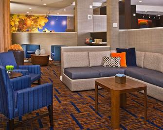 Courtyard by Marriott Charlotte SouthPark - Σάρλοτ - Σαλόνι