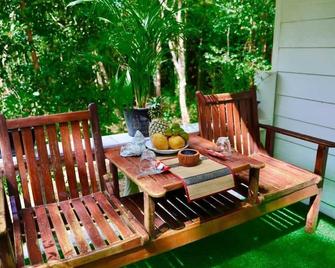 Kood Life - Koh Kood - Patio