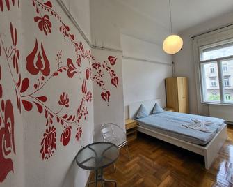 Casa Nora (Private rooms) - Budapest - Habitación