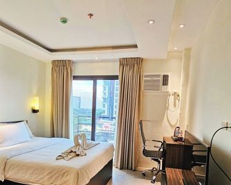 Valentino's Hotel - Thành phố Angeles