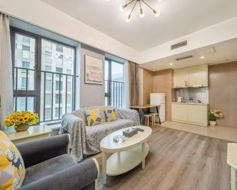 Shangcheng Apartment Hotel - 충칭 - 거실