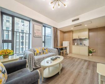 Shangcheng Apartment Hotel - تشونغتشينغ - غرفة معيشة