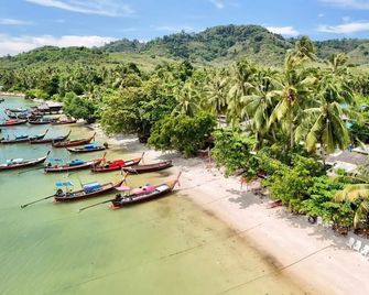The Bay Koh Mook - Trang
