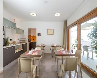 Cameras Mori - Mori - Essbereich