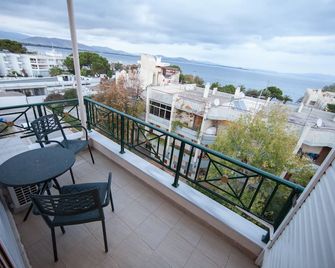 Thomas Beach Hotel - Néa Mákri - Balcony