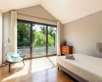 Buenaventura, charming villa close to the sea - Málaga - Habitación