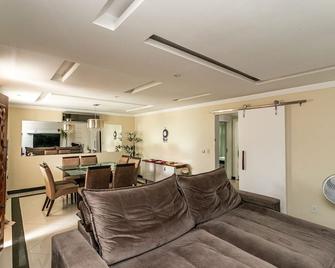 Recreio Luxo - 7 Hospedes, Família e Piscina - Río de Janeiro - Sala de estar