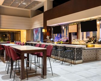 هيلتون فير فاكس - فيرفاكس (فيرجينيا) - مطعم