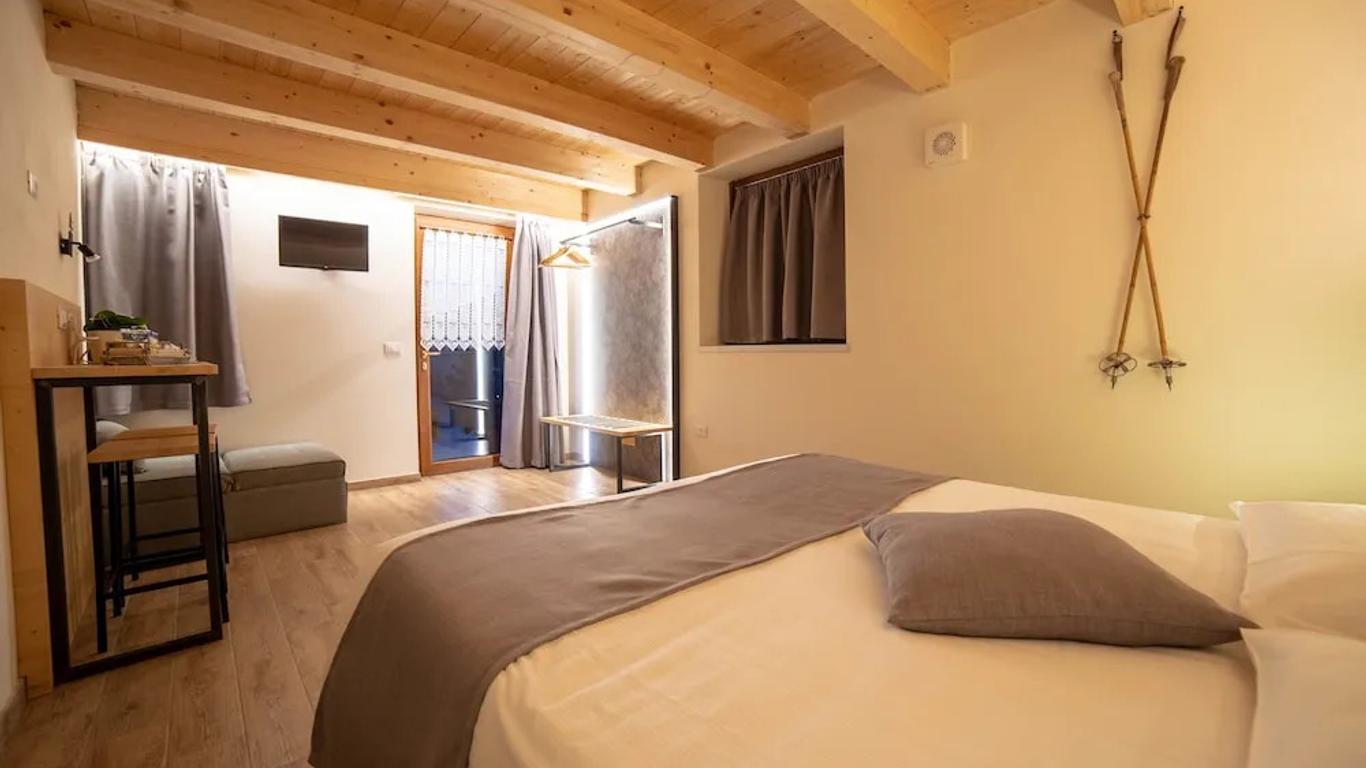 Wanderlust B&B