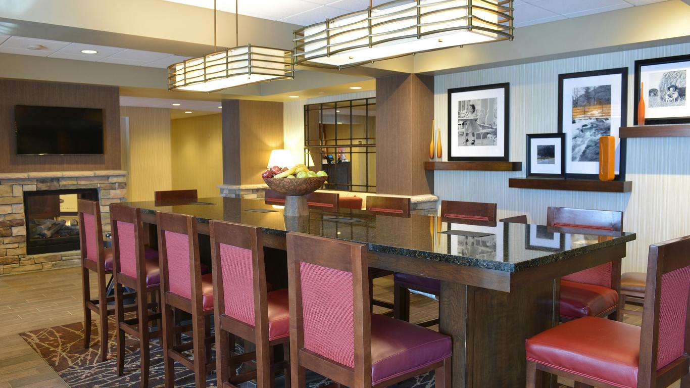 Hampton Inn Springfield Southeast