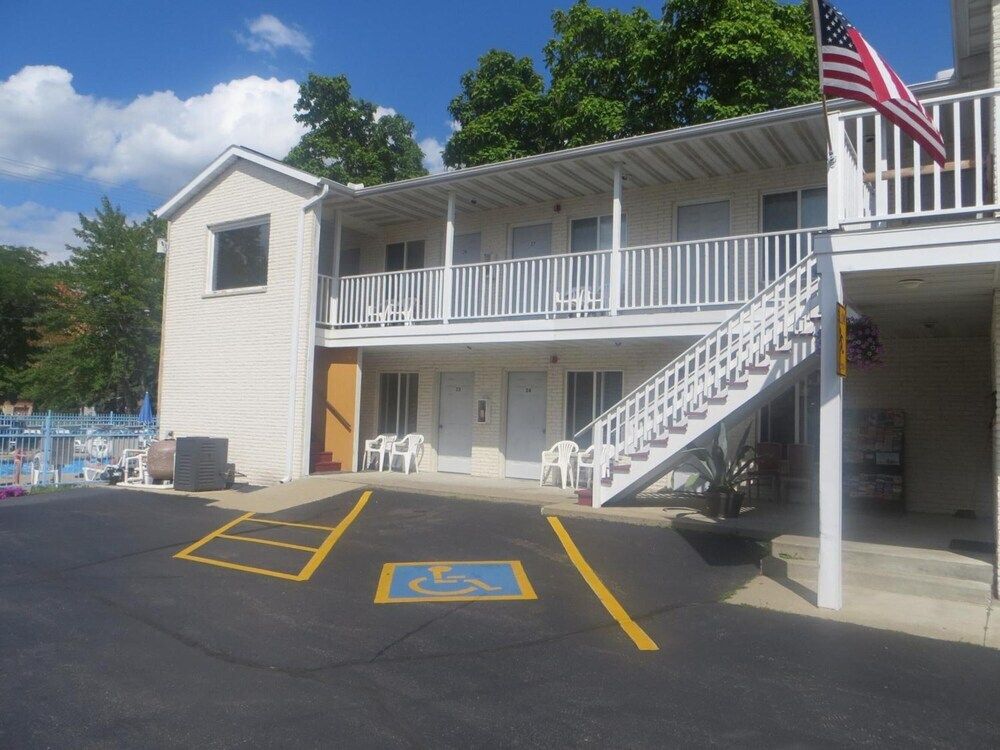 Starlite Motel - ווינסקונסין דלז - בניין