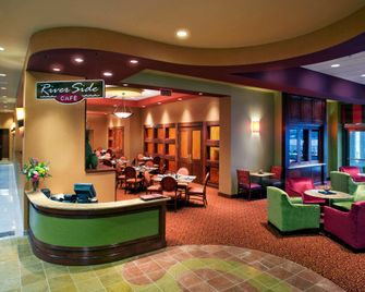 Embassy Suites by Hilton East Peoria Riverfront Hotel & Conference Center - East Peoria - Ресторан
