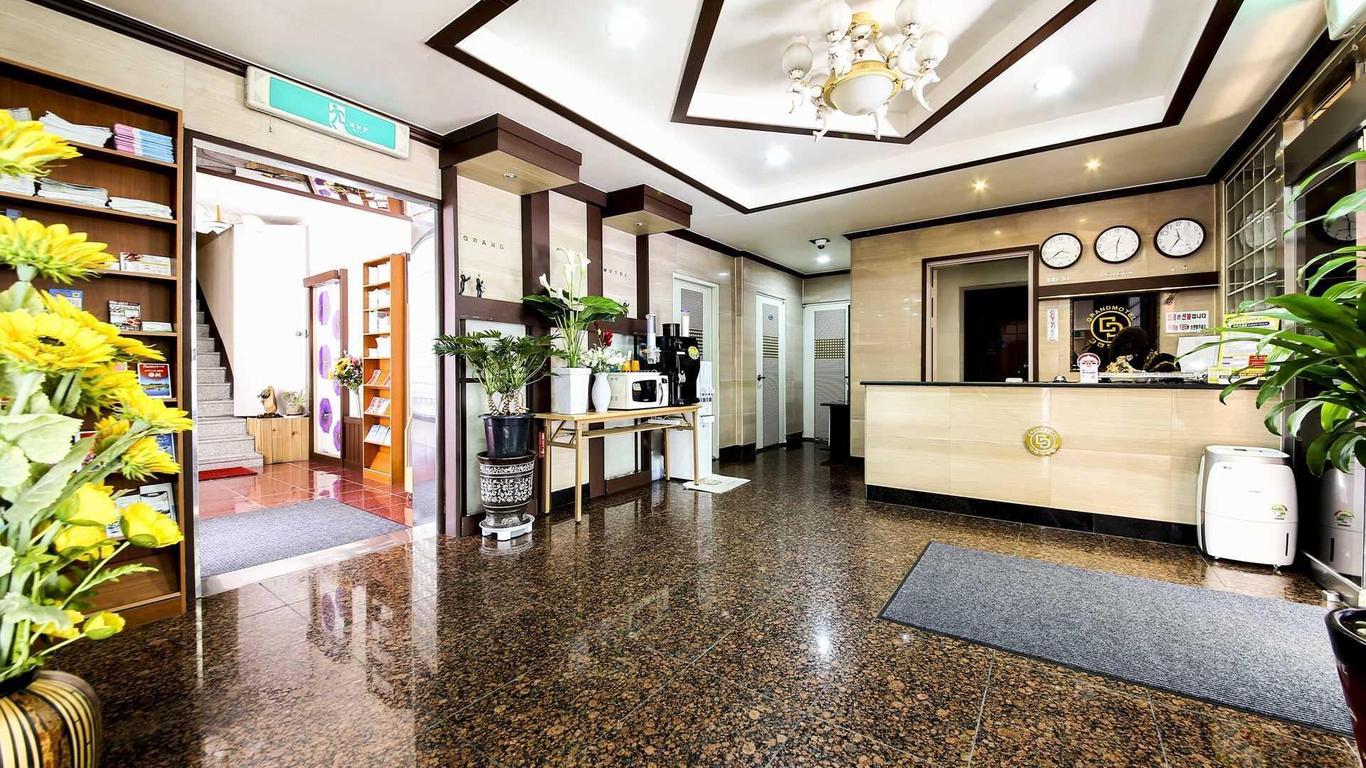 Goodstay Grand Motel Chuncheon