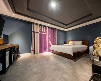 Mokpo New Evergreen Hotel - Mokpo