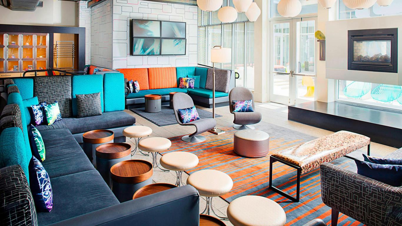 Aloft Philadelphia Airport