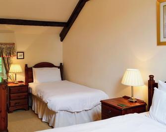 Modernised former stable block at the foot of the Cheviot hills with lovely rural views. - Wooler - Bedroom