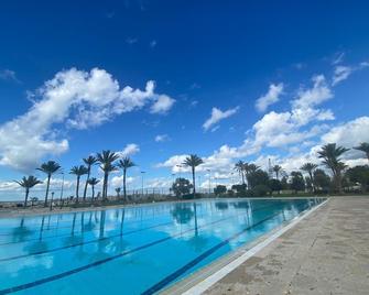 Portemilio Hotel And Resort - Jounieh - Bazén